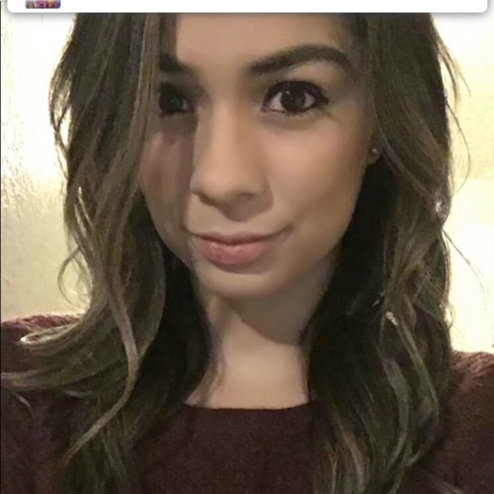 Meet your Posher, Kaitlyn